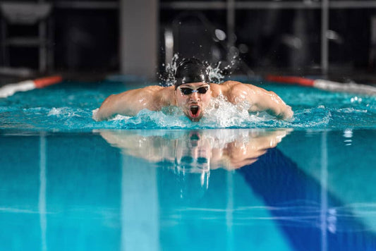 Créatine : Boostez vos sprints en natation